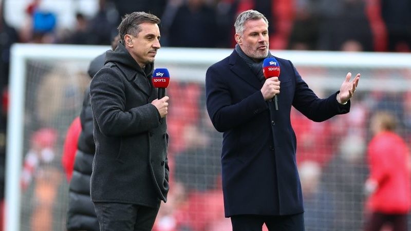 Gary Neville e Jamie Carragher danno a FourFourTwo le loro previsioni per Liverpool, Manchester United e Manchester City in questa stagione