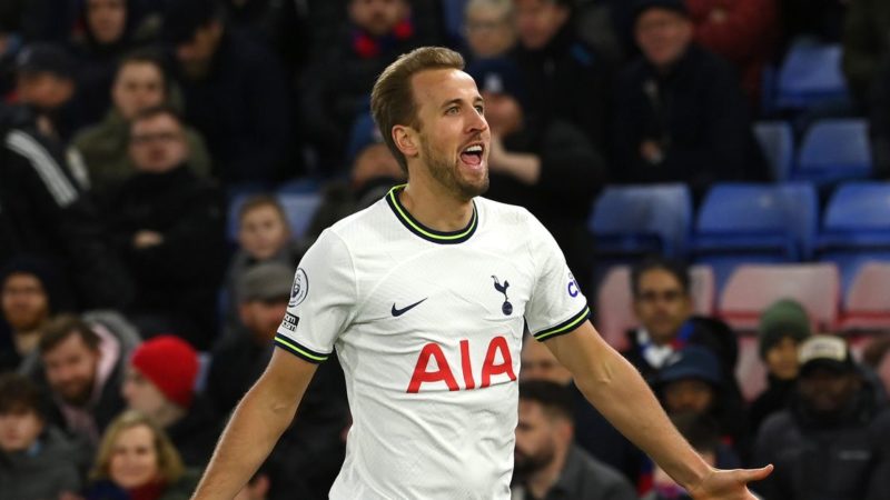 GdS – Rooney elogia Kane: “Sarebbe perfetto al Manchester United, vediamo…”