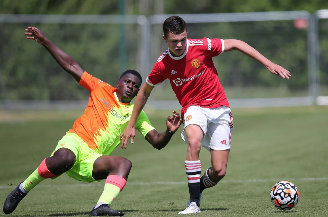 Il Manchester City prenderà in prestito un talento di 16 anni dal Manchester United