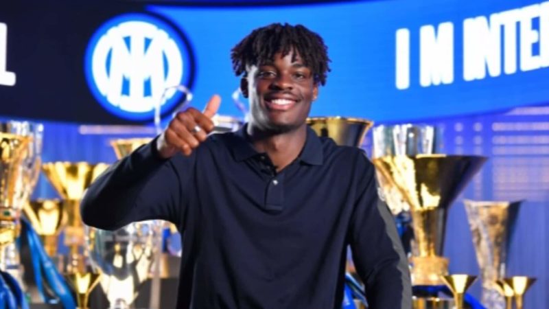 TS – Bisseck all’Inter, è ufficiale: contratto fino al 2028