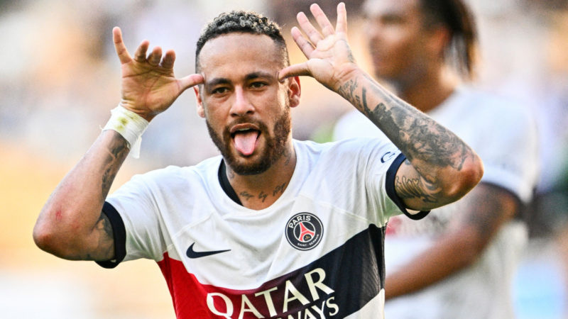 La mossa di Neymar è avanzata ma la superstar deve dare il via libera