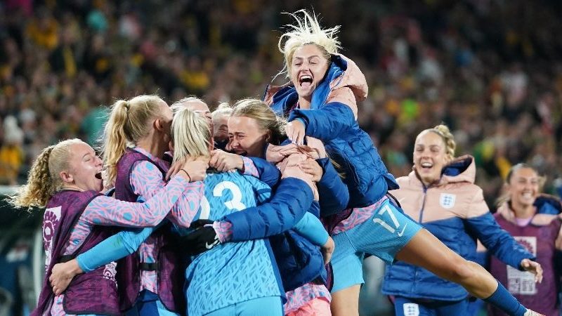 Le donne inglesi saranno di nuovo in finale, dice l’ex Lioness, Sue Smith