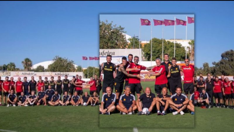 TS – Mourinho, che frecciata alla Roma! Foto virale con l’attaccante invisibile