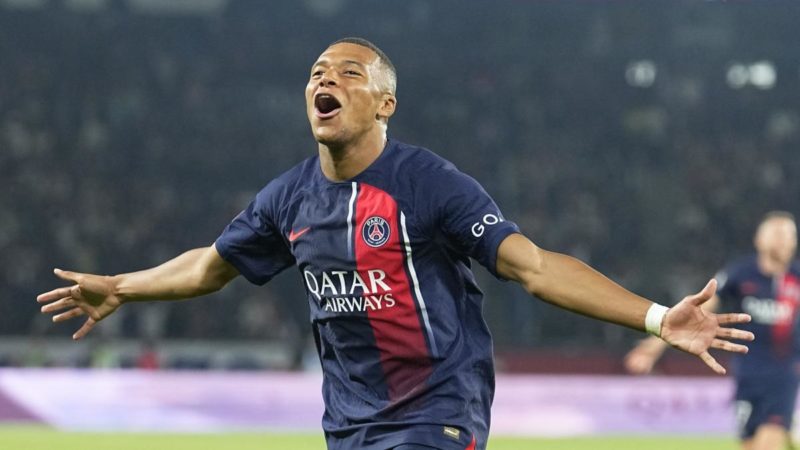 GdS – Psg, il rinnovo di Mbappé: dopo il mercato, il piano