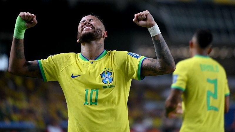 “Non sono migliore di Pelé!”  – Neymar batte il record di O Rei con la doppietta del Brasile contro la Bolivia