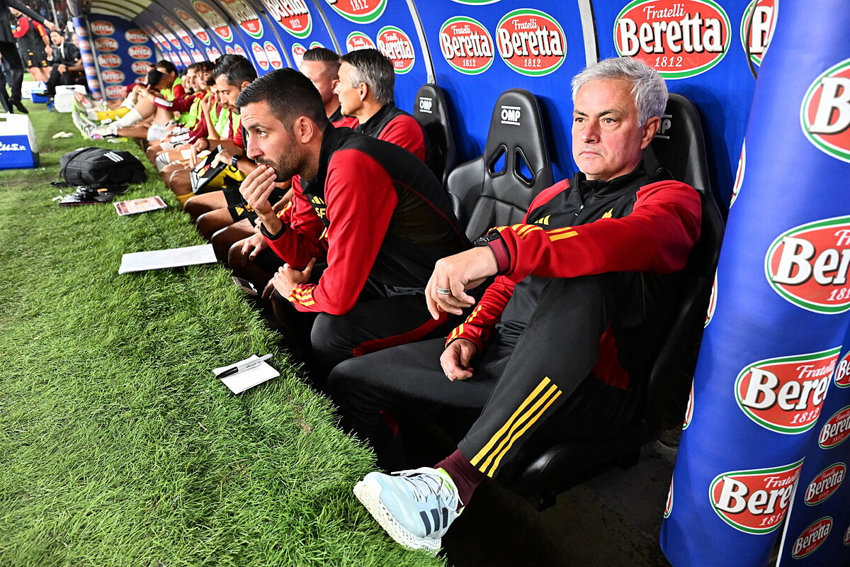 Serie A: Mourinho: “Durante l’estate ho ricevuto la più grande offerta che un allenatore abbia mai ricevuto”