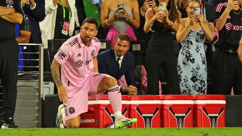 ‘Il cervello di Messi funziona in modi diversi’ – Beckham spiega cosa rende Leo così speciale