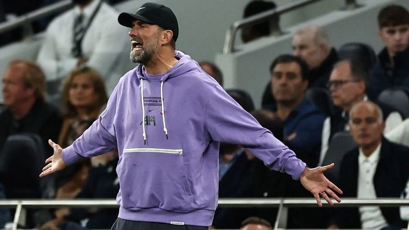 Jurgen Klopp critica le decisioni “ingiuste” e “folli” nella sconfitta del Liverpool contro il Tottenham