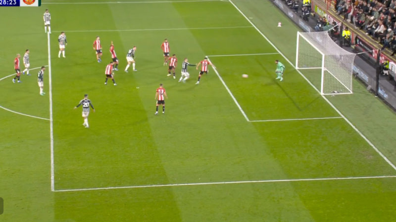McTominay fa il primo gol per il Man United, poi riesce a consentire allo Sheffield United di pareggiare dal dischetto