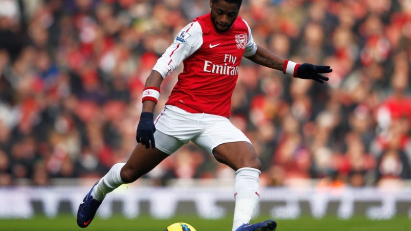 Alex Song si ritira ufficialmente dal calcio professionistico