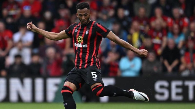 GdS – Il Milan vuole Kelly per la difesa a gennaio: sfida di mercato con la Juve