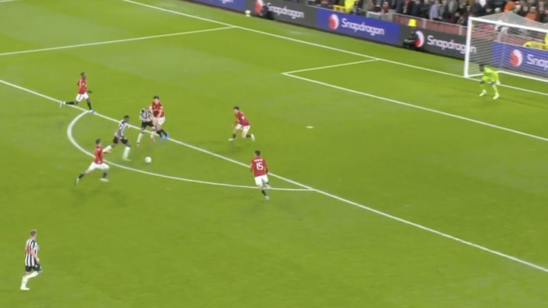 Man United – Newcastle 0 – 3: Joe Willock segna uno splendido gol in solitaria (video)