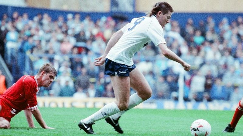 Chris Waddle rivela il club che non è riuscito a ingaggiarlo, perché non poteva prendersi una pausa dal lavoro per un provino