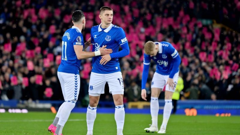 Everton a rischio di un’altra detrazione di punti, con Toffees sull’orlo dell’amministrazione: rapporto