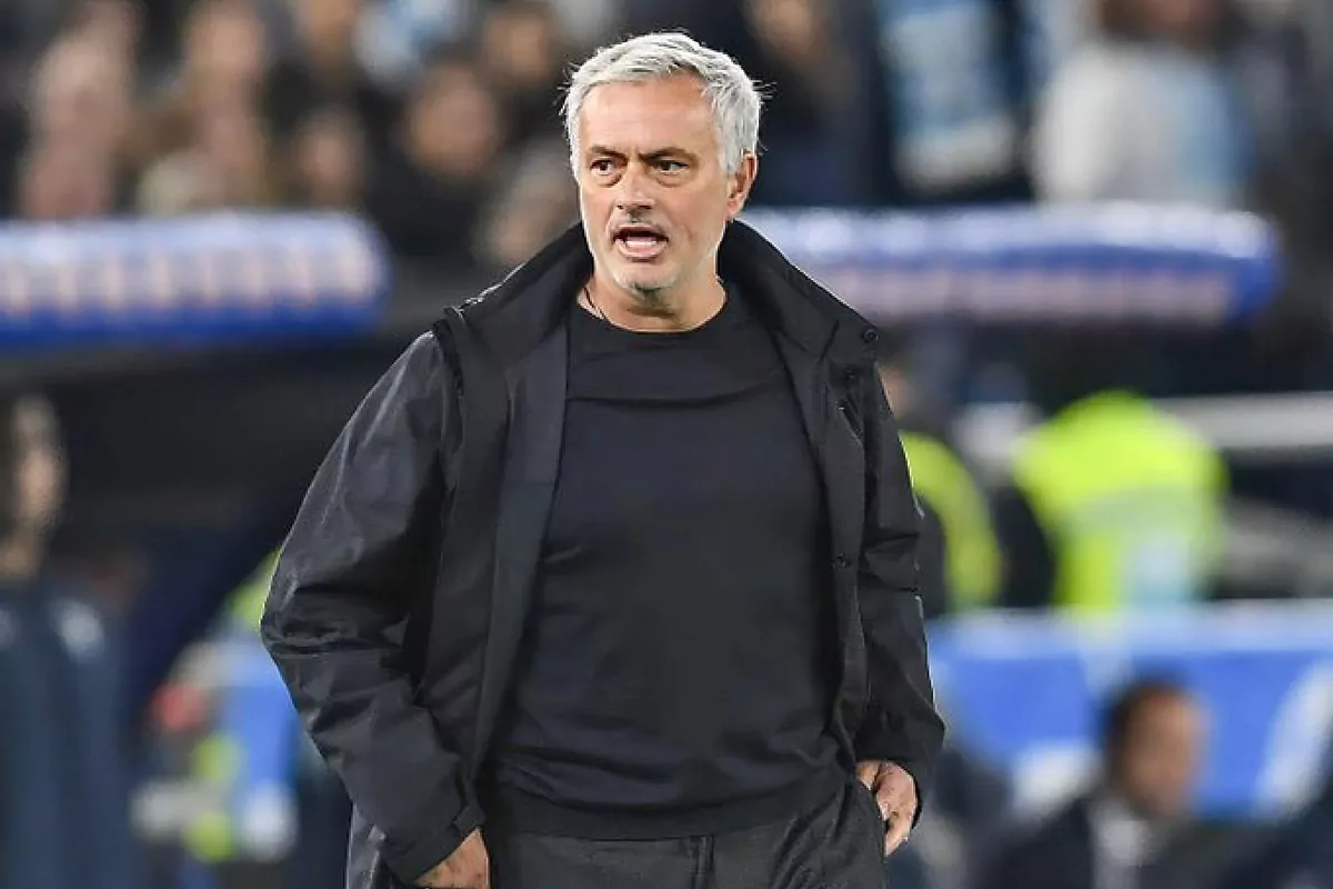 Serie A: Mourinho attacca l’arbitro della partita contro il Sassuolo: “Non ha stabilità emotiva”