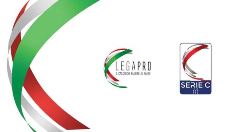 Benevento-Turris, De Felice segna da centrocampo ma l’arbitro non vede il gol VIDEO|Altri campionati Italia