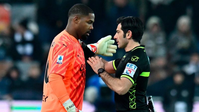 TS – CalVARese e gli insulti razzisti a Maignan: “Maresca bravo a fermarli”