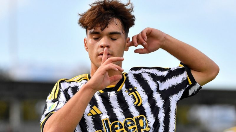 Tuttosport – Scienza, il baby Juve figlio d’arte che si ispira a Dybala: derby in casa…