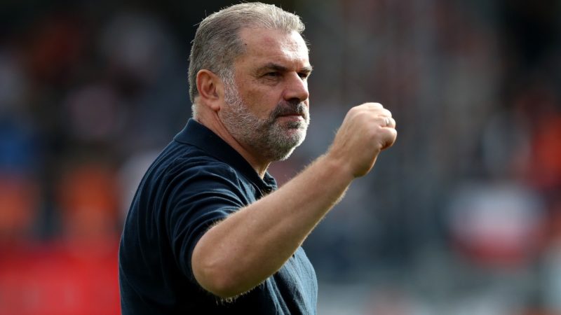 “Che importa?”  – L’allenatore del Tottenham commenta il posto vacante del Liverpool