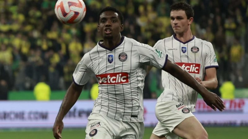 Corriere dello Sport – Logan Costa, il difensore piÃ¹ corteggiato in Francia