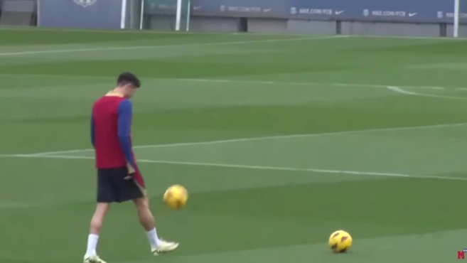 FC Barcelona: il gesto di coinvolgimento di Lewandowski in allenamento: davanti allo stesso Xavi