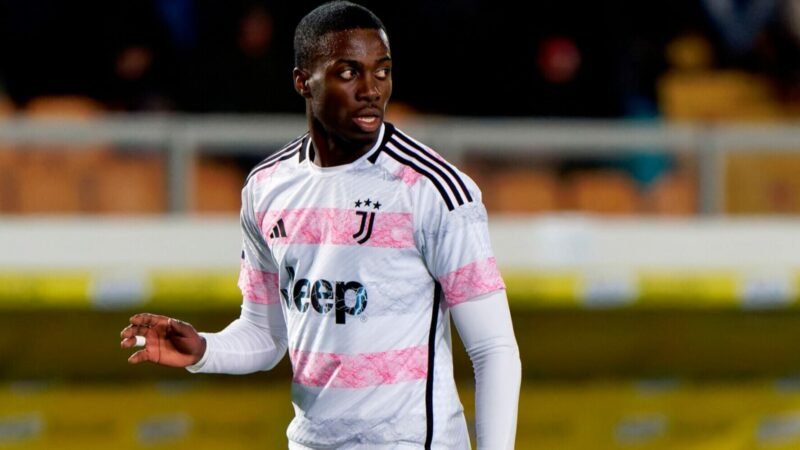 TS – Napoli-Juve, la formazione di Allegri la decide… Weah: rivoluzione in mezzo