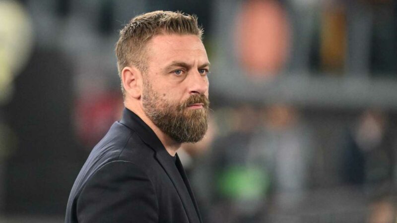 Calciomercato.com – Roma, De Rossi: ‘Non è colpa di Mancini, la squadra rigetta la difesa a 3. Dybala sta bene’|Serie A