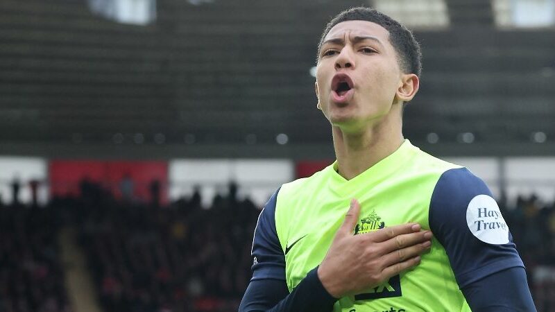 GUARDA: Jobe Bellingham segna uno straordinario tiro dalla distanza che ricorda il fratello Jude Bellingham