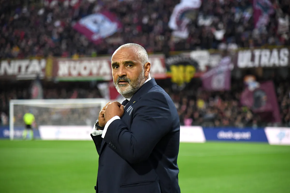 Serie A: La Salernitana esonera Fabio Liverani e ingaggia Colantuono, quarto allenatore della stagione