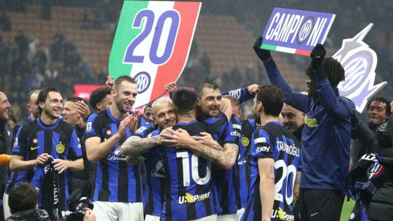 Calciomercato.com – Inter, la festa Scudetto LIVE minuto per minuto: pullman in arrivo a San Siro, tifosi già in delirio FOTO e VIDEO|Primapagina