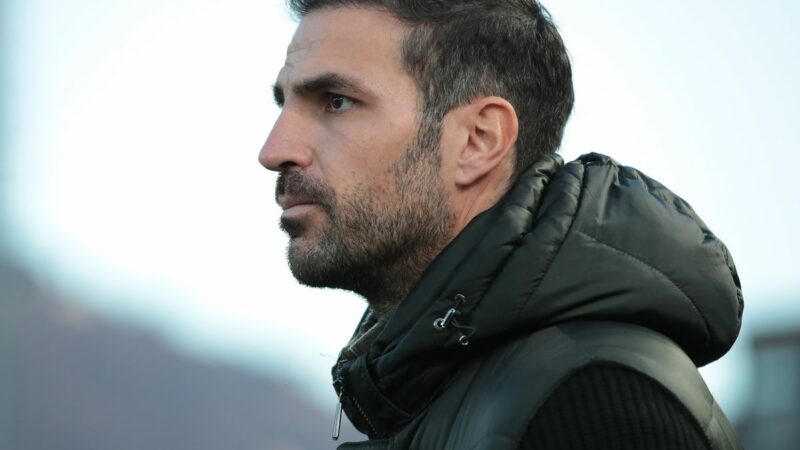 ‘Gioca senza paura’: Cesc Fabregas si esprime in modo lirico sulla stella adolescente del Manchester United