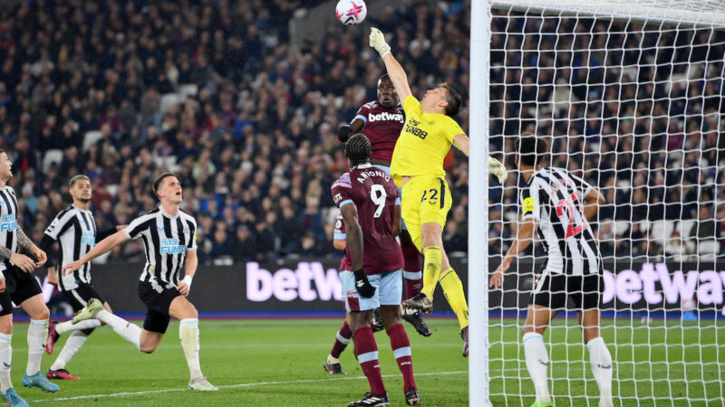 Il Newcastle United potrebbe probabilmente vendere Nick Pope se ingaggia Aaron Ramsdale quest’estate – afferma Jeff Stelling