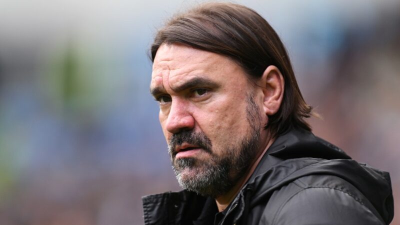 Le stelle del Leeds United litigano durante una sconfitta devastante