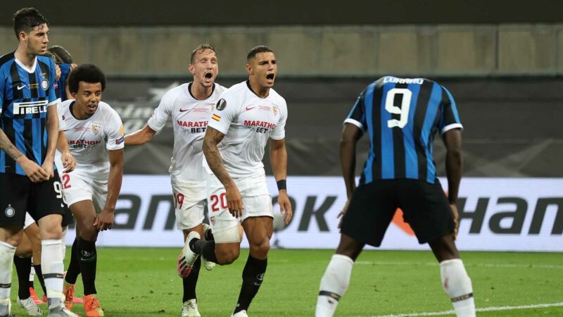 Milan su Diego Carlos, che duello con Lukaku nella finale di Europa League persa dall’Inter di Conte contro Lopetegui|Mercato