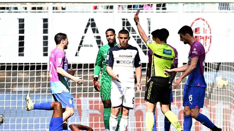 Open Var, i casi Krstovic e Saelemaekers a confronto: ‘Ma come rosso?’ e ‘Lo sfiora, giusto il giallo’|Primapagina