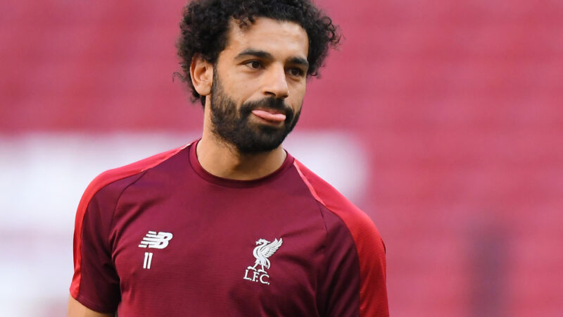 Salah segna in un thriller da sei gol ad Anfield