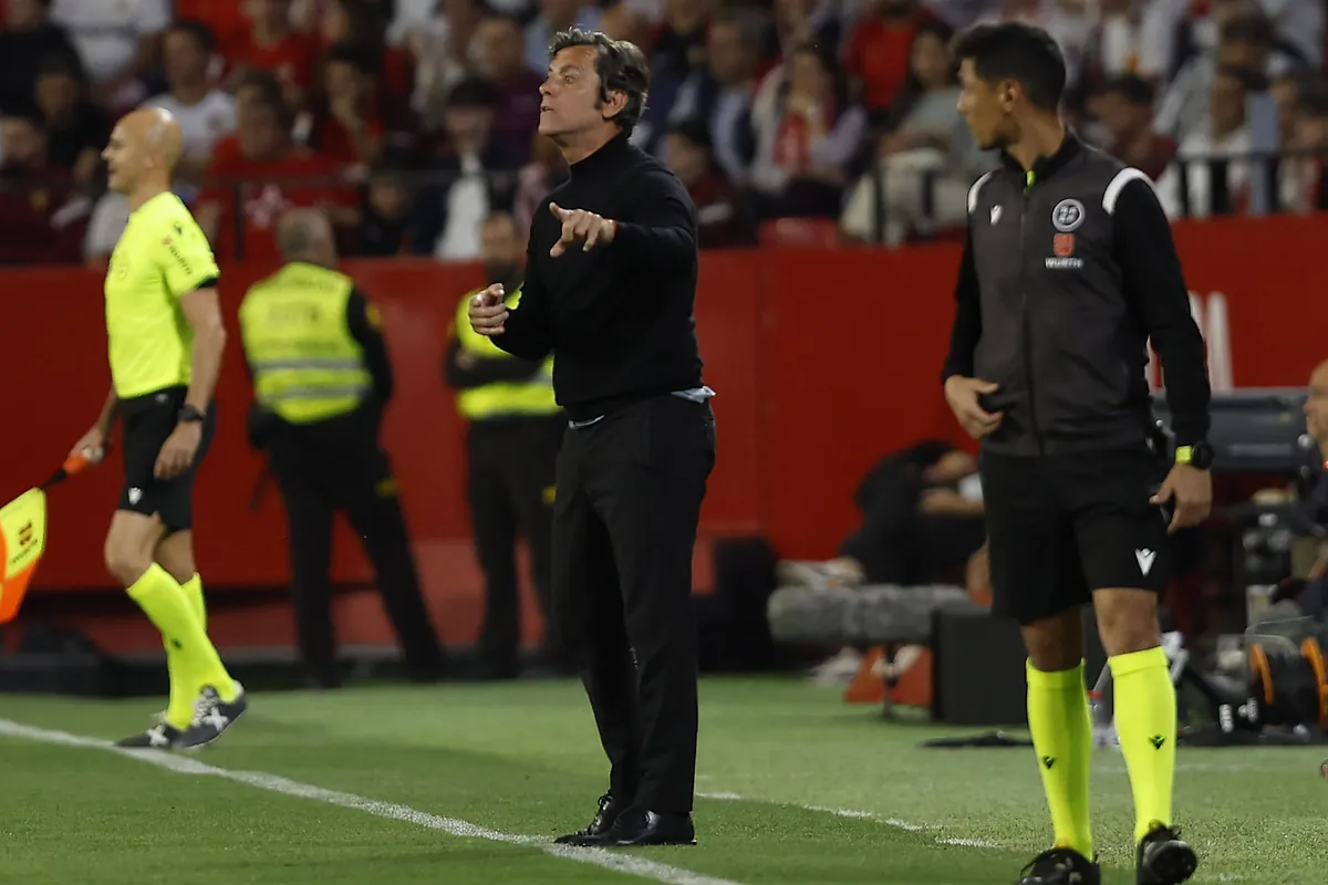 Siviglia FC: Quique: “Bisogna convincere i giocatori che c’è sempre qualcosa da fare”