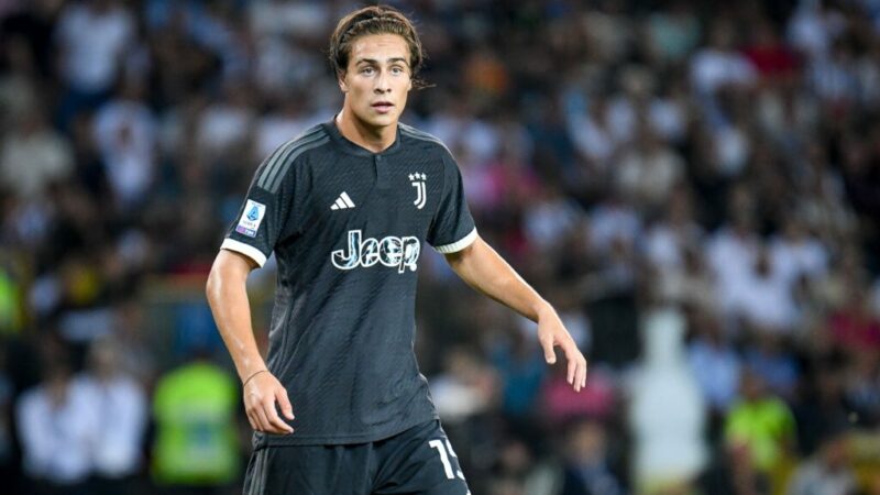 Tre gol in nove minuti salvano gli ospiti nella prima partita di Serie A dopo l’uscita di Allegri