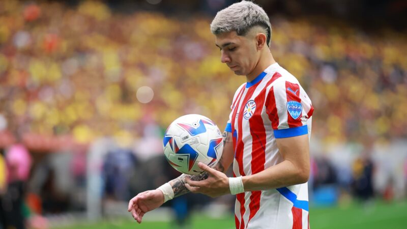 Julio Enciso del Brighton fa la storia, brilla per il Paraguay nonostante la sconfitta
