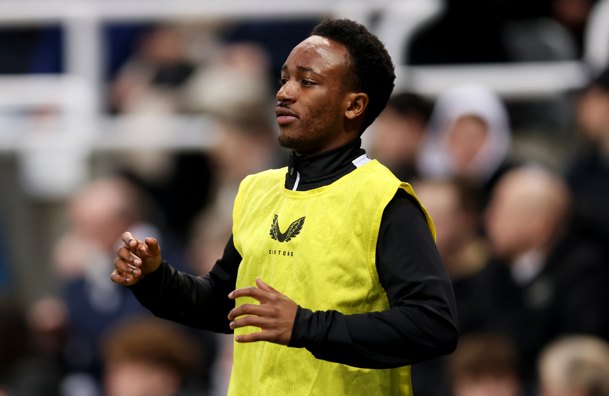 L’ala del Newcastle è stata vista indossare la maglia del West Ham quando è stata confermata la partenza