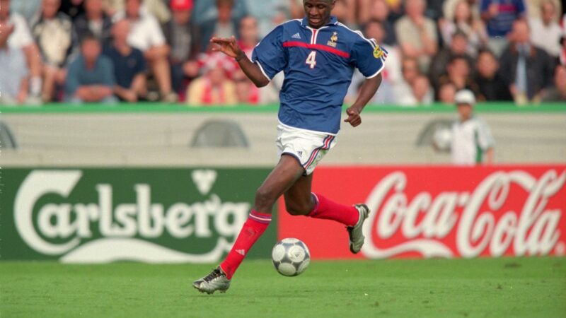 Quiz sulla formazione!  Puoi nominare la formazione della Francia nella finale di Euro 2000 contro l’Italia?