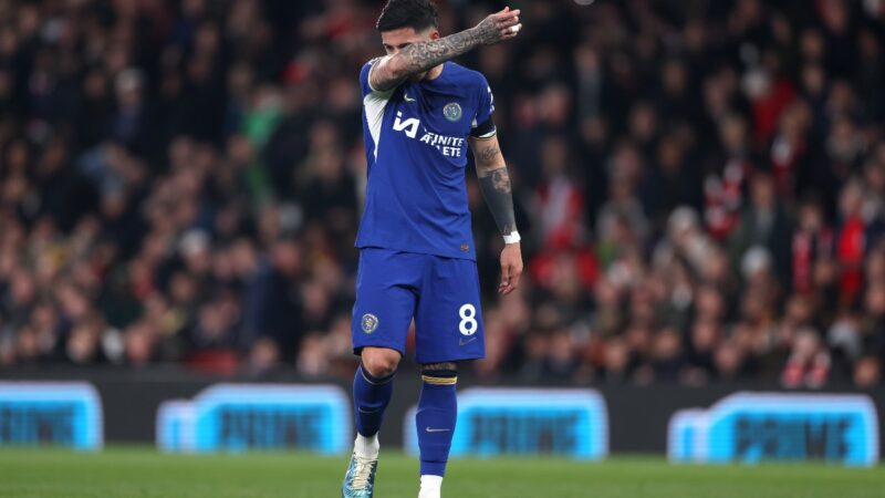 Enzo Fernandez si è scusato e ha fatto una promessa alla squadra del Chelsea, il duo dei Blues ha avuto un ruolo chiave nel processo