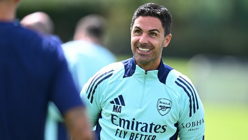 Il beniamino dei tifosi dell’Arsenal in trattative con i rivali di Londra: rapporto