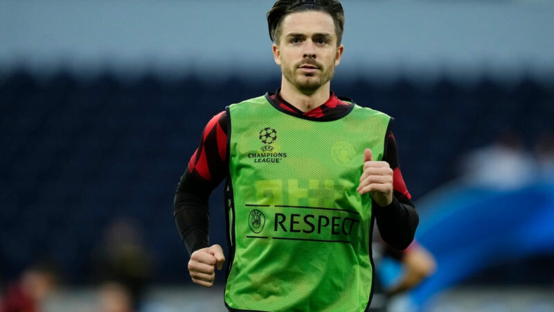 Jack Grealish subisce un altro imbarazzo nel rondo durante l’allenamento del Manchester City