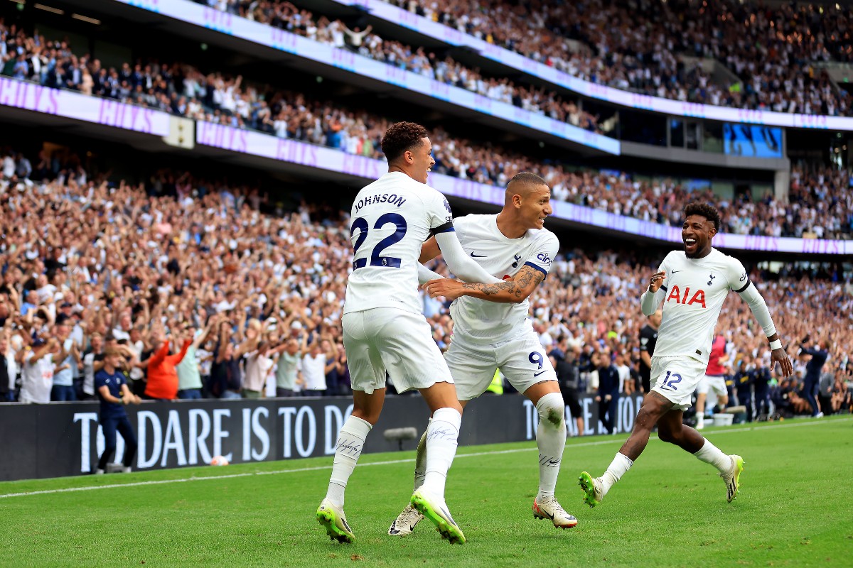 “Troppi errori…” – Un uomo della BBC critica l’uomo del Tottenham, affermando che non riesce ad adattarsi al sistema di Ange