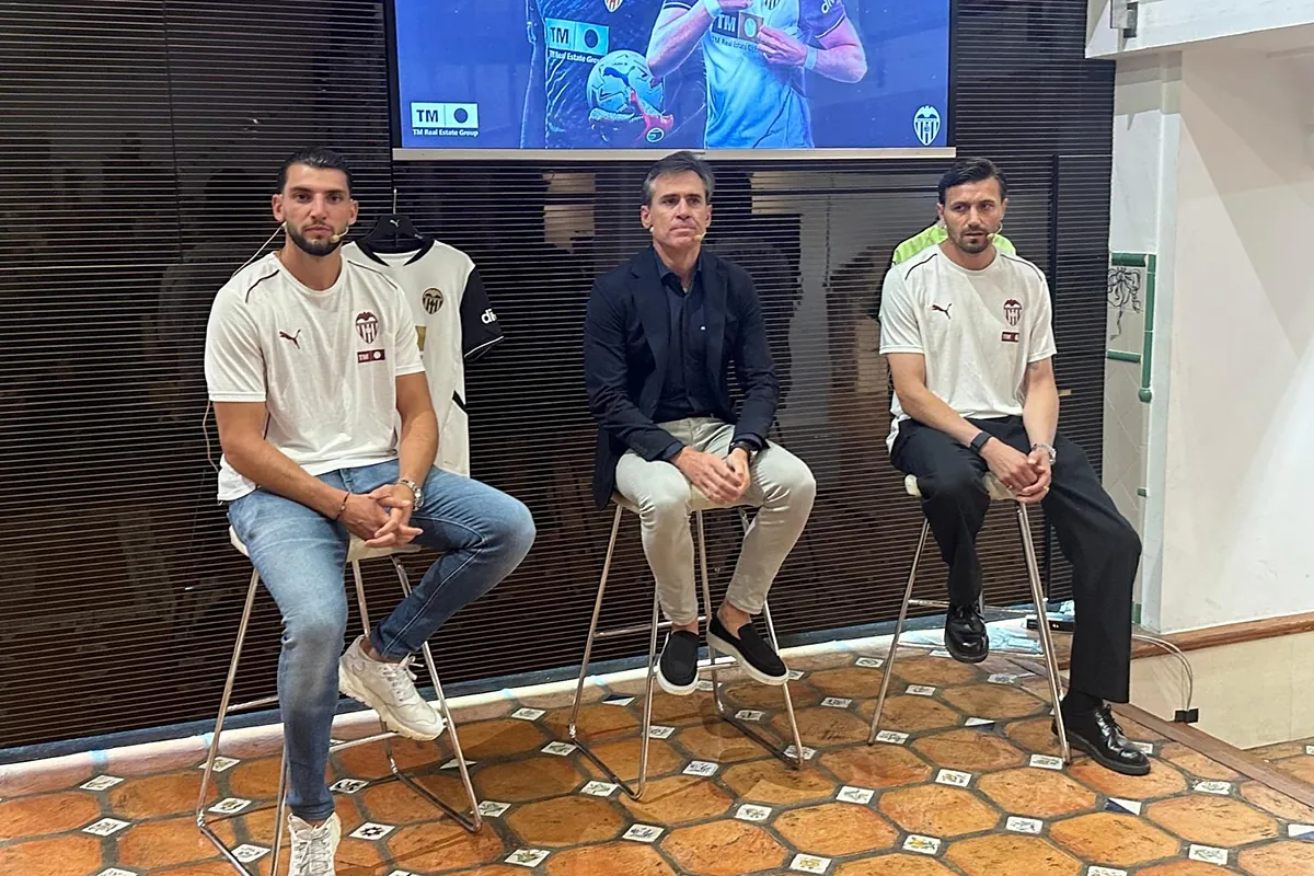 Valencia CF: Corona: “L’unica realtà per il Valencia è che abbiamo due acquisti e nessuna cessione”
