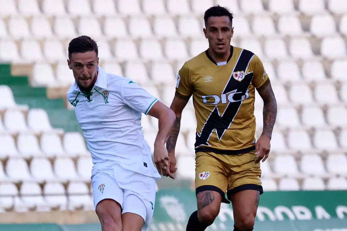 Il Córdoba batte il Rayo ai rigori a Puertas de Córdoba