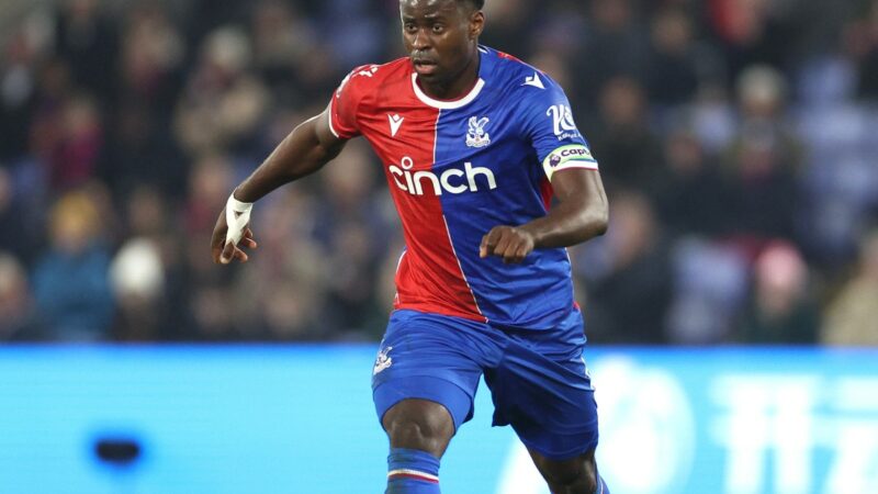 Video: Marc Guehi risponde a un tifoso del Crystal Palace che gli chiede se rimarrà nonostante le voci sul Newcastle