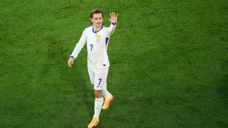 Antoine Griezmann si ritira dal calcio internazionale