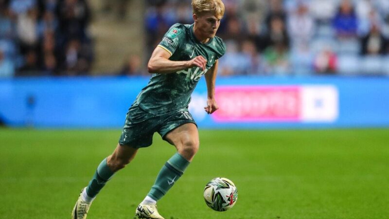 Formazioni confermate mentre Postecoglou suona i cambiamenti